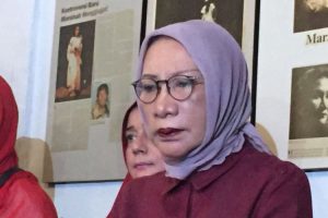 Dan Perempuan ‘Setengah Gila’ itu adalah Ratna Sarumpaet