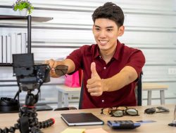 Berapa Sebenarnya Penghasilan YouTuber?