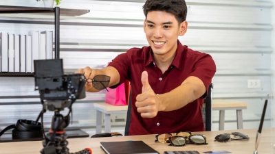 Berapa Sebenarnya Penghasilan YouTuber?